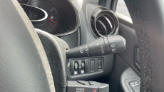 Renault Clio 0.9 TCE 75 Iconic 5dr Petrol Hatchback